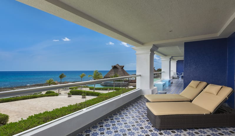 HEAVEN AT RIVIERA MAYA TWO BEDROOM ROCK SUITE OCEAN FRONT WITH PERSONAL ASSISTANT BLACONY